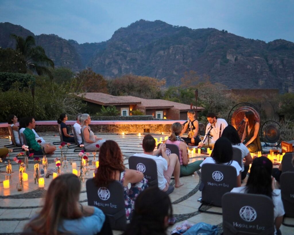 meditación al atardecer